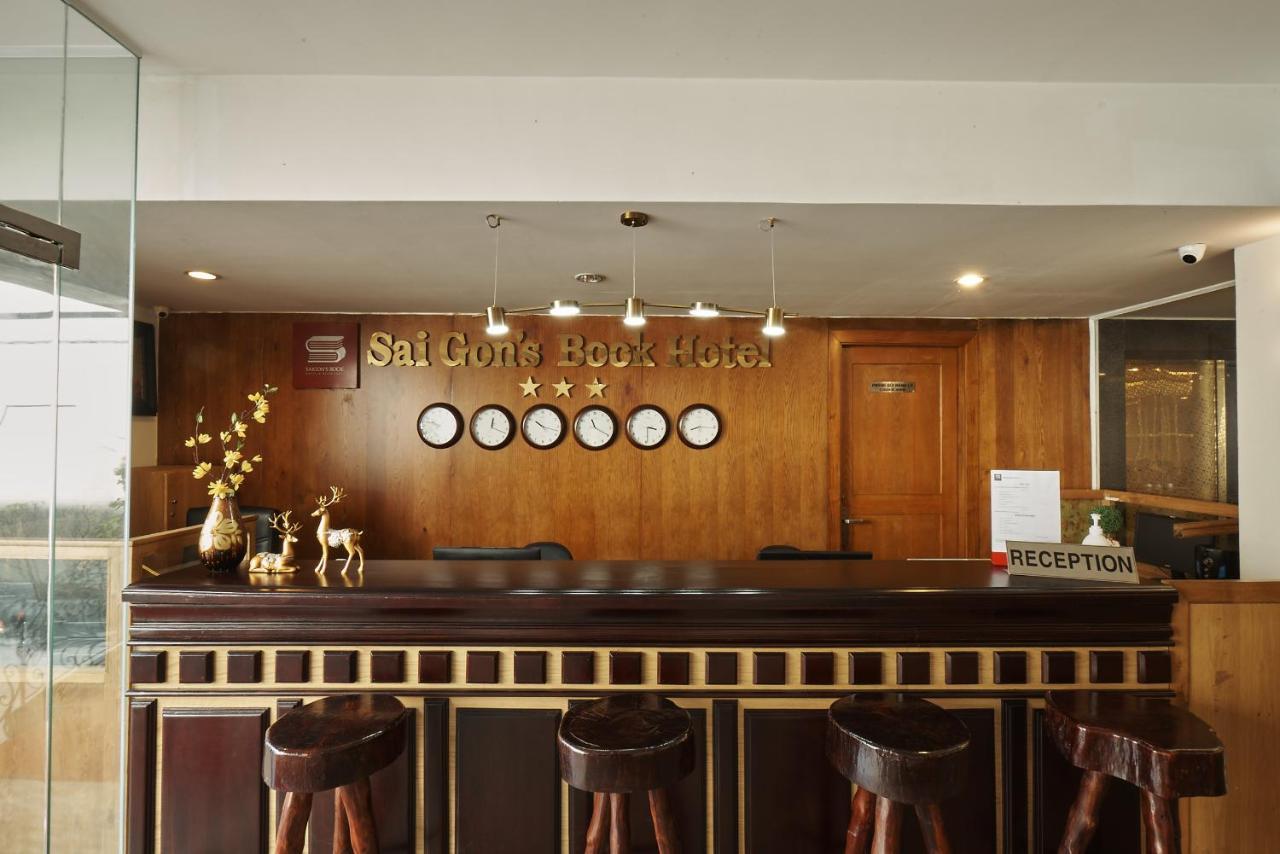Sai Gon'S Book Hotel - The Airport Front Ho Chi Minh City Bagian luar foto
