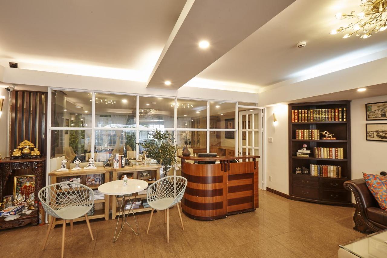 Sai Gon'S Book Hotel - The Airport Front Ho Chi Minh City Bagian luar foto